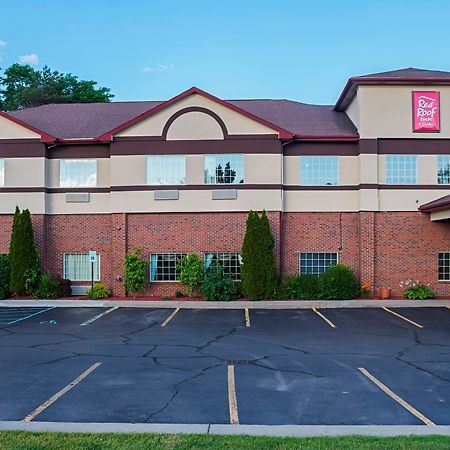 Red Roof Inn & Suites Lake Orion / Auburn Hills Buitenkant foto