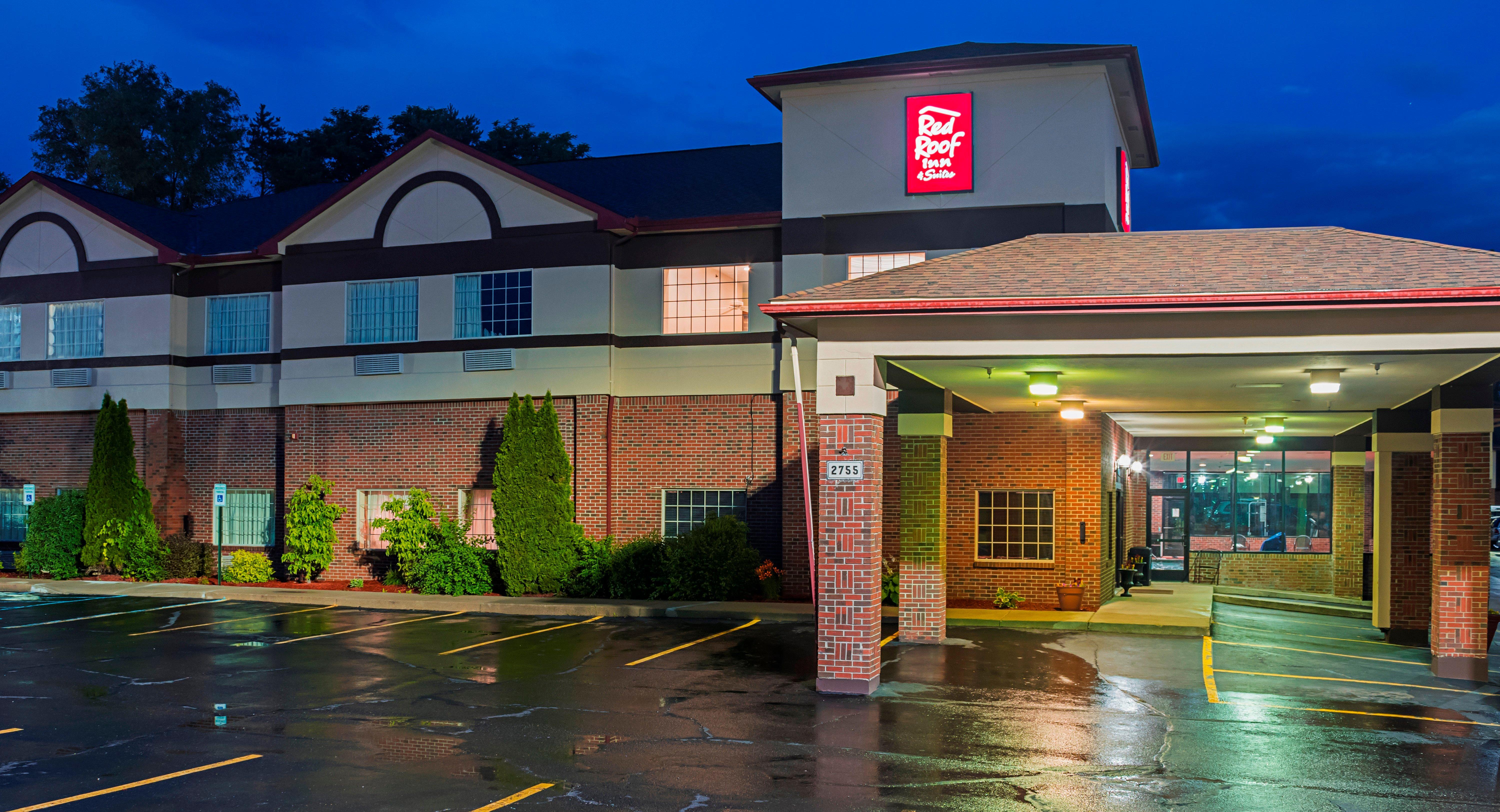Red Roof Inn & Suites Lake Orion / Auburn Hills Buitenkant foto